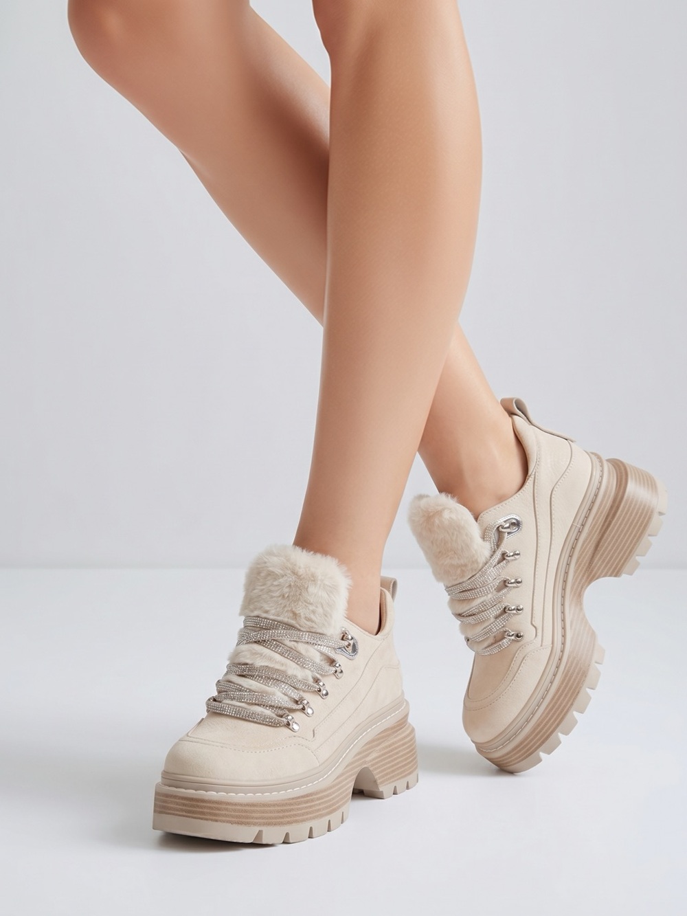 Michael Kors Shiloh Lug Sole Platform Sneakers Women’s New In Box - Picture 6 of 6